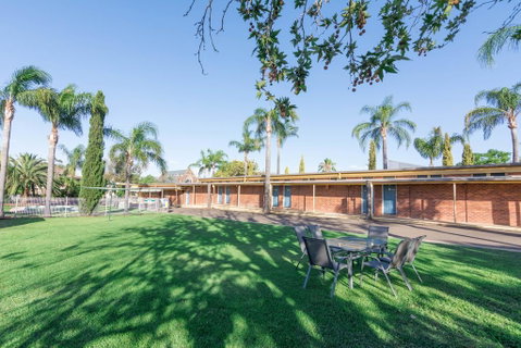 Billabong Motel - Whitsundays Accommodation 0