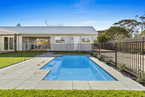 Birdrock Beach Bed And Breakfast - Whitsundays Accommodation 0
