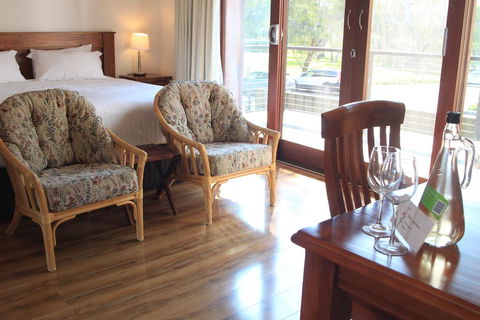Birdwood Motel - Whitsundays Accommodation 2