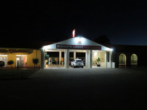 Bishops Lodge Narrandera - Whitsundays Accommodation 1