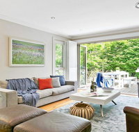 Bitola - walk to the village coffee and pub - Whitsundays Accommodation