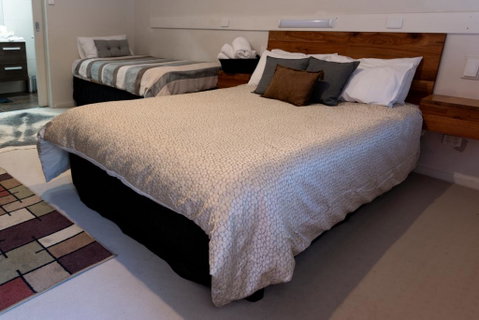 Black Forest Motel - Whitsundays Accommodation 0