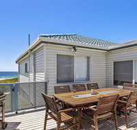 Blue Horizon - beachfront with fireplace - Whitsundays Accommodation