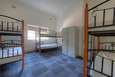 Blue Mountains Backpacker Hostel - Whitsundays Accommodation 2