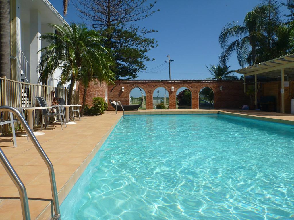 Little Pelican NSW Whitsundays Accommodation