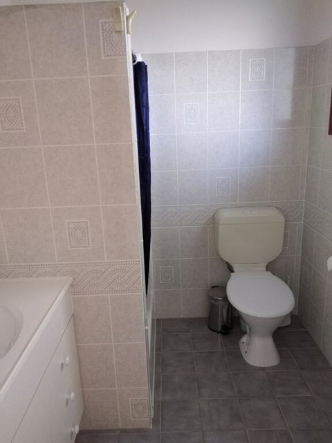 Blue Waters Holiday Cottages - Whitsundays Accommodation 3