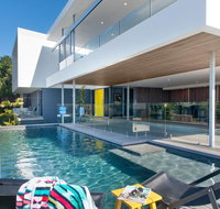 Bluey's Beach House - 5 Bedroom - Whitsundays Accommodation