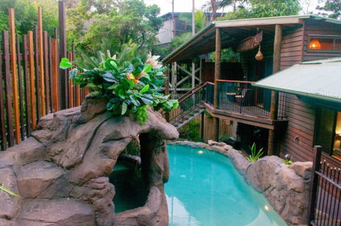 The LuWOW Lodge - Whitsundays Accommodation 0