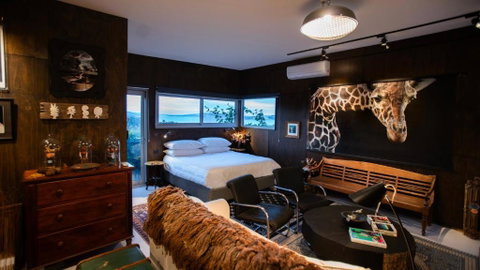The Hill House Panorama - Whitsundays Accommodation 0