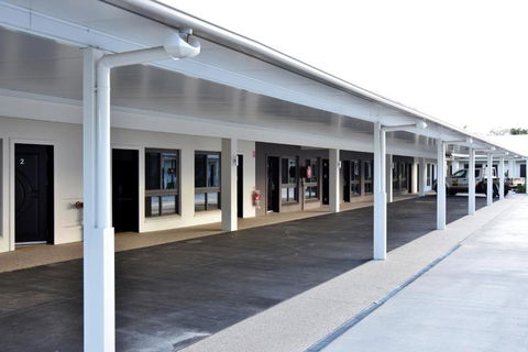 Western Downs Motor Inn - Whitsundays Accommodation 2