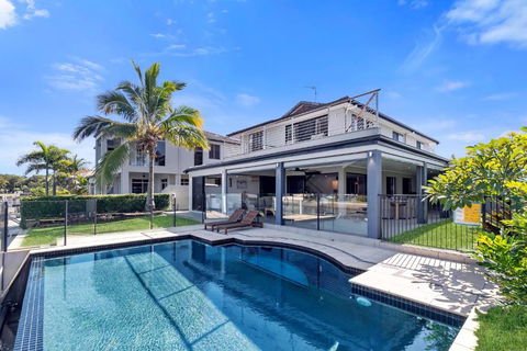 YALLA24-Luxury Resort Style Home - Whitsundays Accommodation 0