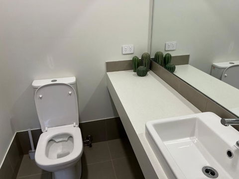 Affordable Semi Rural Stay - Whitsundays Accommodation 1