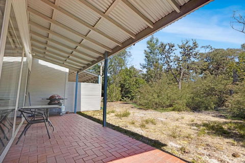 Amphion - Waterfront Retreat - Whitsundays Accommodation 0