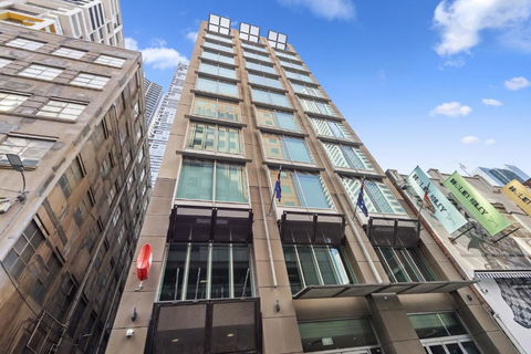 YEHS Hotel Melbourne CBD - Whitsundays Accommodation 0