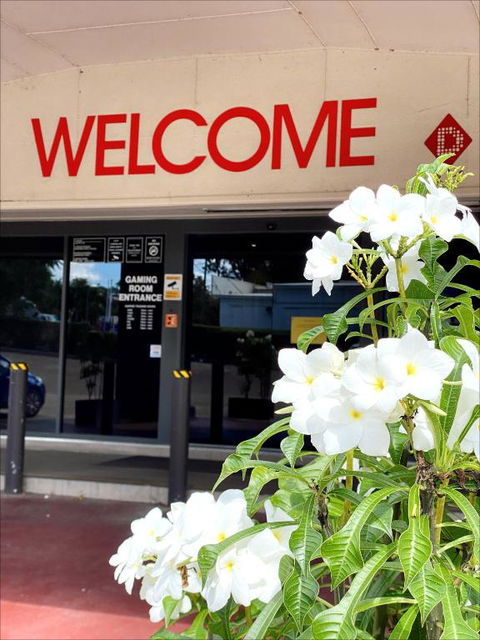 Inala Hotel - Whitsundays Accommodation 0
