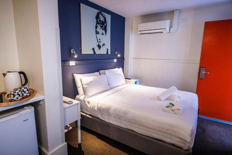 YHA Melbourne Central - Whitsundays Accommodation 1