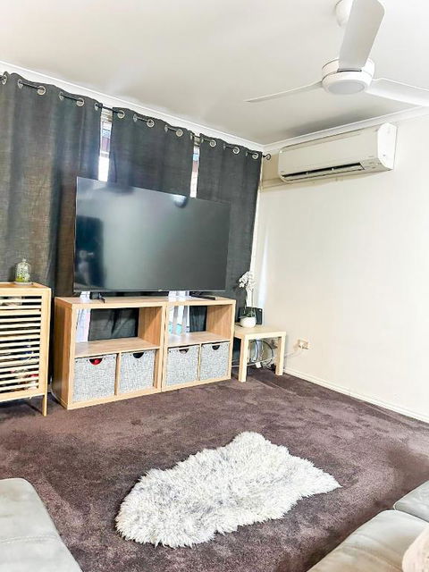 Queen Of The Desert Villa Secure & Gated 2 Bdrm Home - Whitsundays Accommodation 3