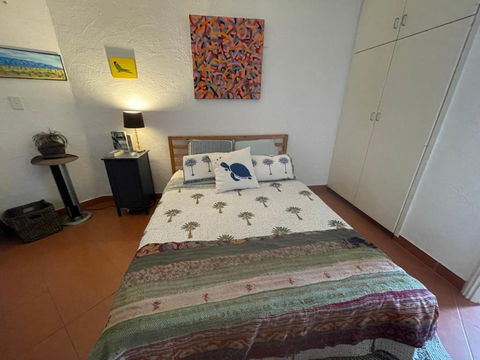 Secure Bush Sanctuary - Whitsundays Accommodation 0