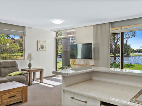 Yarrawonga Lakeside Apartment 23 - Whitsundays Accommodation 1