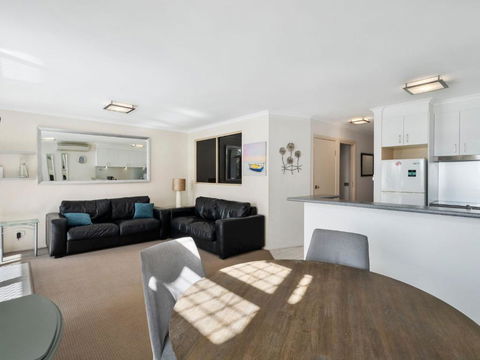 Yarrawonga Lakeside Apartment 25 - Whitsundays Accommodation 3