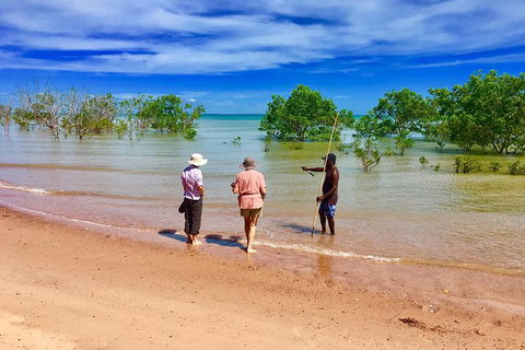 Gay-Wu Woman's 5 Day Yolngu Homeland Tour - Whitsundays Accommodation 5