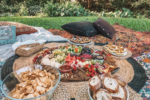 A Picnic In Byron Bay - Whitsundays Accommodation 1