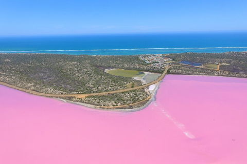 70-minute Pink Lake Scenic Flight - Whitsundays Accommodation 2