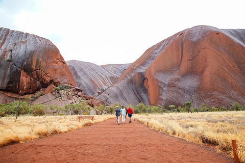 2-Day Uluru (Ayers Rock) And Kata Tjuta Trip From Alice Springs - Whitsundays Accommodation 1