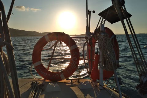 Townsville Small Group Early Morning Sailing Cruise Boat Tour Charter Hire - Whitsundays Accommodation 0