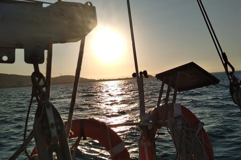 Townsville Private Hire Sunset Sail Sailing Cruise Boat Tour Charter Experience - Whitsundays Accommodation 4