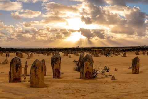 Half Day Pinnacles Sunset Tour - Whitsundays Accommodation 0