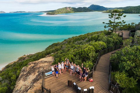 2-Day Whitsundays Sailing Adventure: Summertime - Whitsundays Accommodation 3