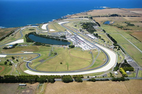 Phillip Island Helicopter Tour - Whitsundays Accommodation 4