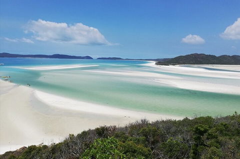 2-Night Whitsundays Sailing Cruise Incl. Whitehaven Beach & Great Barrier Reef - Whitsundays Accommodation 1