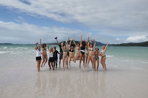 2-Night Whitsundays Sailing Cruise Incl. Whitehaven Beach & Great Barrier Reef - Whitsundays Accommodation 4