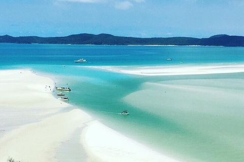 2-Night Whitsundays Sailing Cruise Incl. Whitehaven Beach & Great Barrier Reef - Whitsundays Accommodation 5